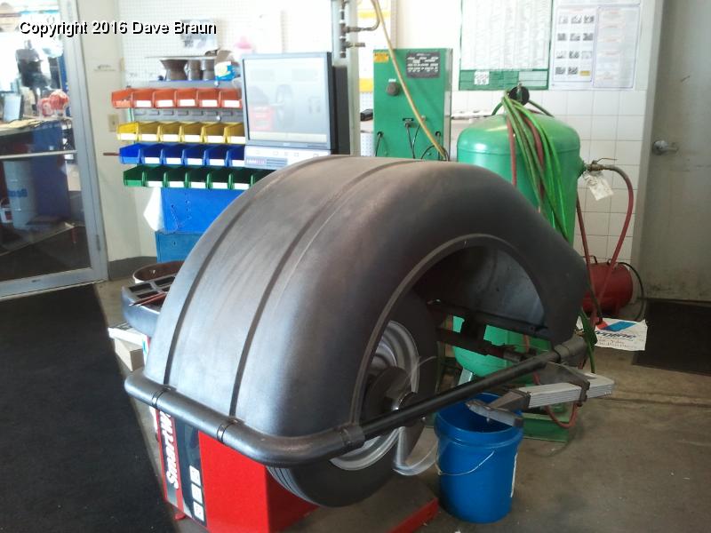 MGTD15470/On Going Maintenance/LugCentric Tire Balance/Balancing